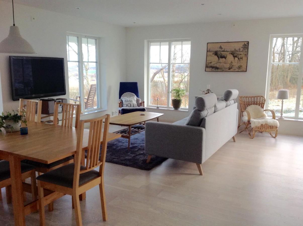 Villa Ny Flintarp à Laholm Extérieur photo